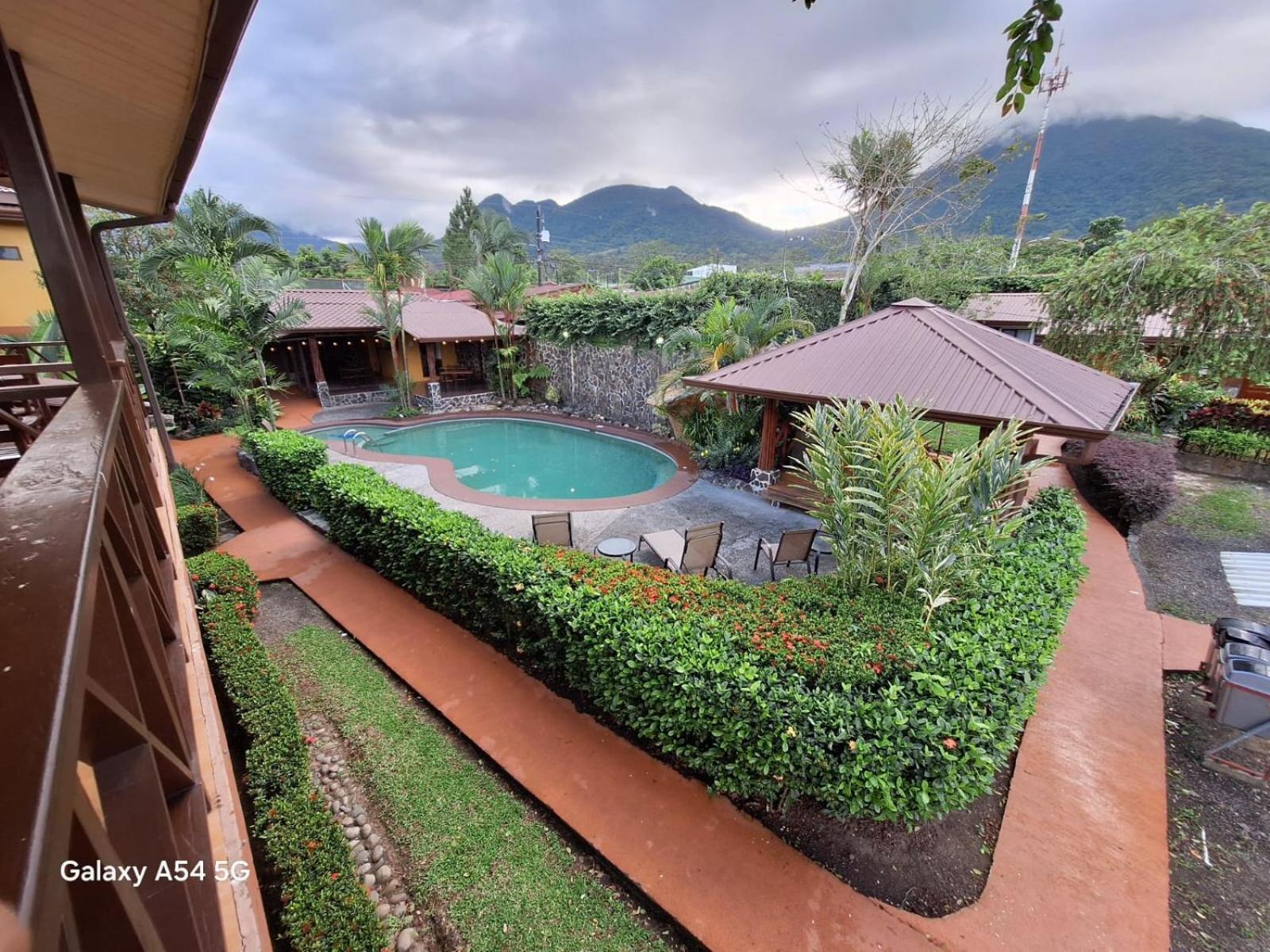 Iris Arenal Hotel La Fortuna Exterior foto